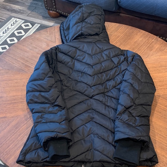 Chic Nautica Black Hooded Puffer Jacket - Picture 6 of 6
